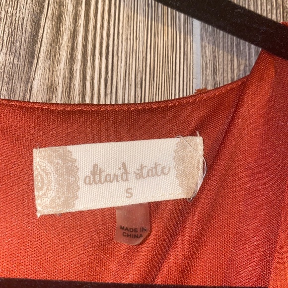 Rust Long-sleeve Dress - Picture 4 of 9